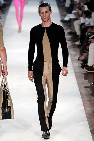 Look 28